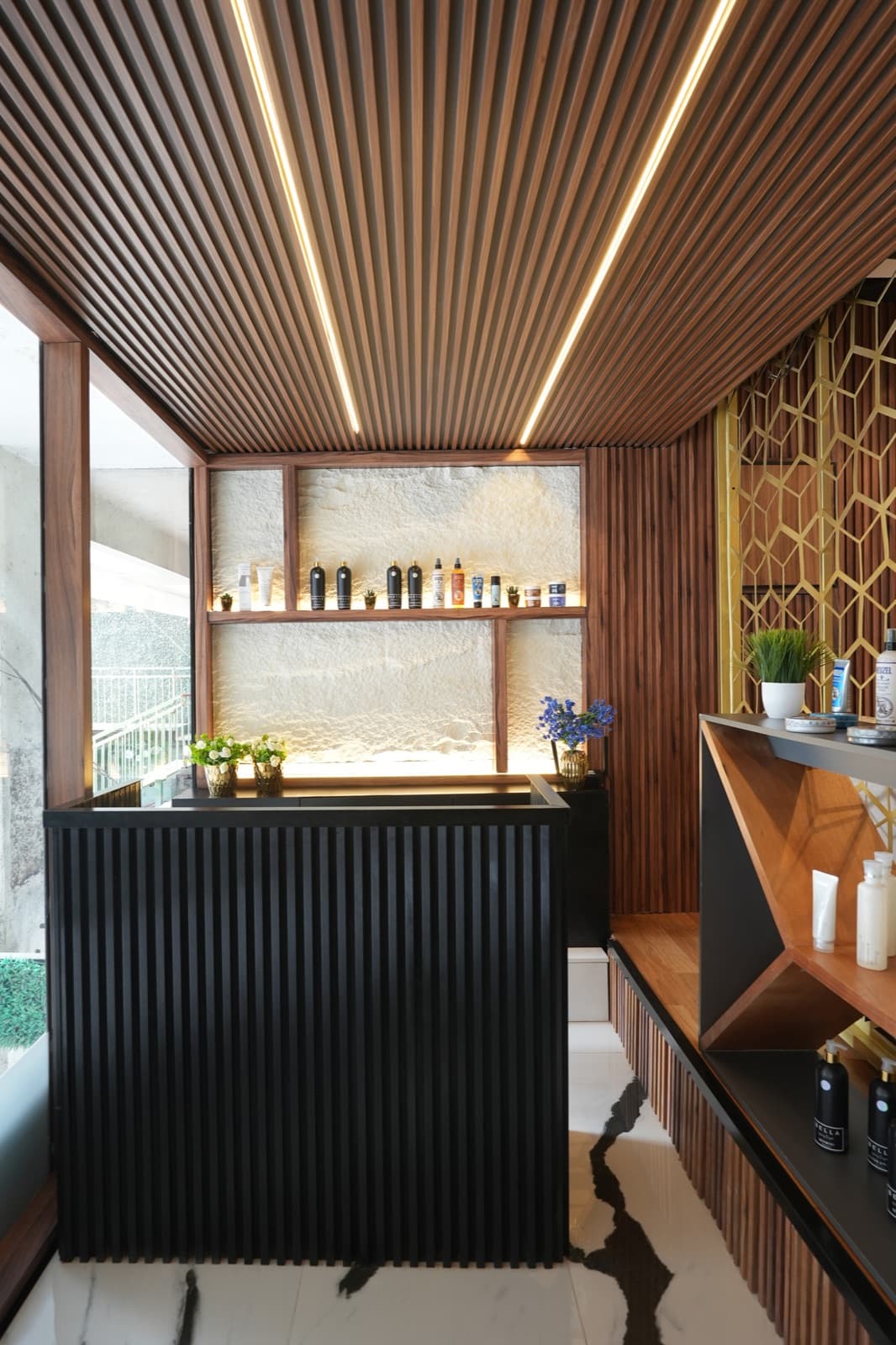 Bella & Bestia Salon